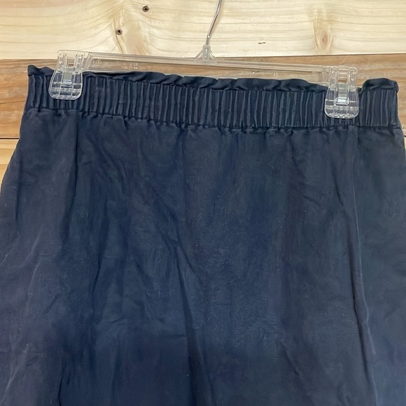 J. Crew size 0 Navy Blue Linen/Cotton Blend Mini Elastic Waist Band Skirt - Picture 4 of 9